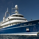 Exterior view of M/Y Golden Shadow.