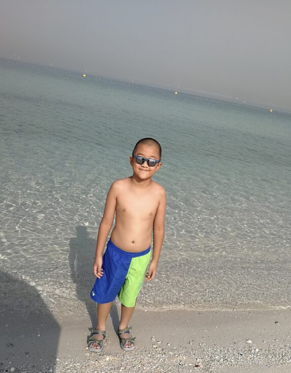 Yanjun Mao at beach 1