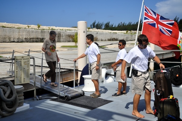 F_DSC_0913 Golden Shadow Rendezvous: Coral reef expert Judy Lang boards the M/Y Golden Shadow in Freeport, Bahamas.