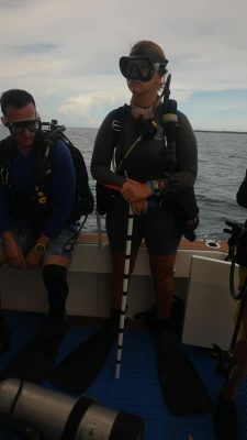 preparing for scientific dive